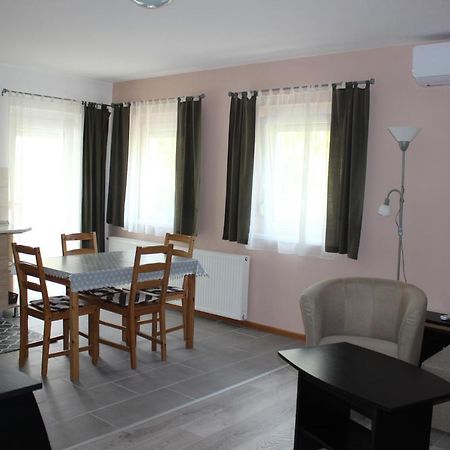 Otto Apartment Harkány Exteriör bild